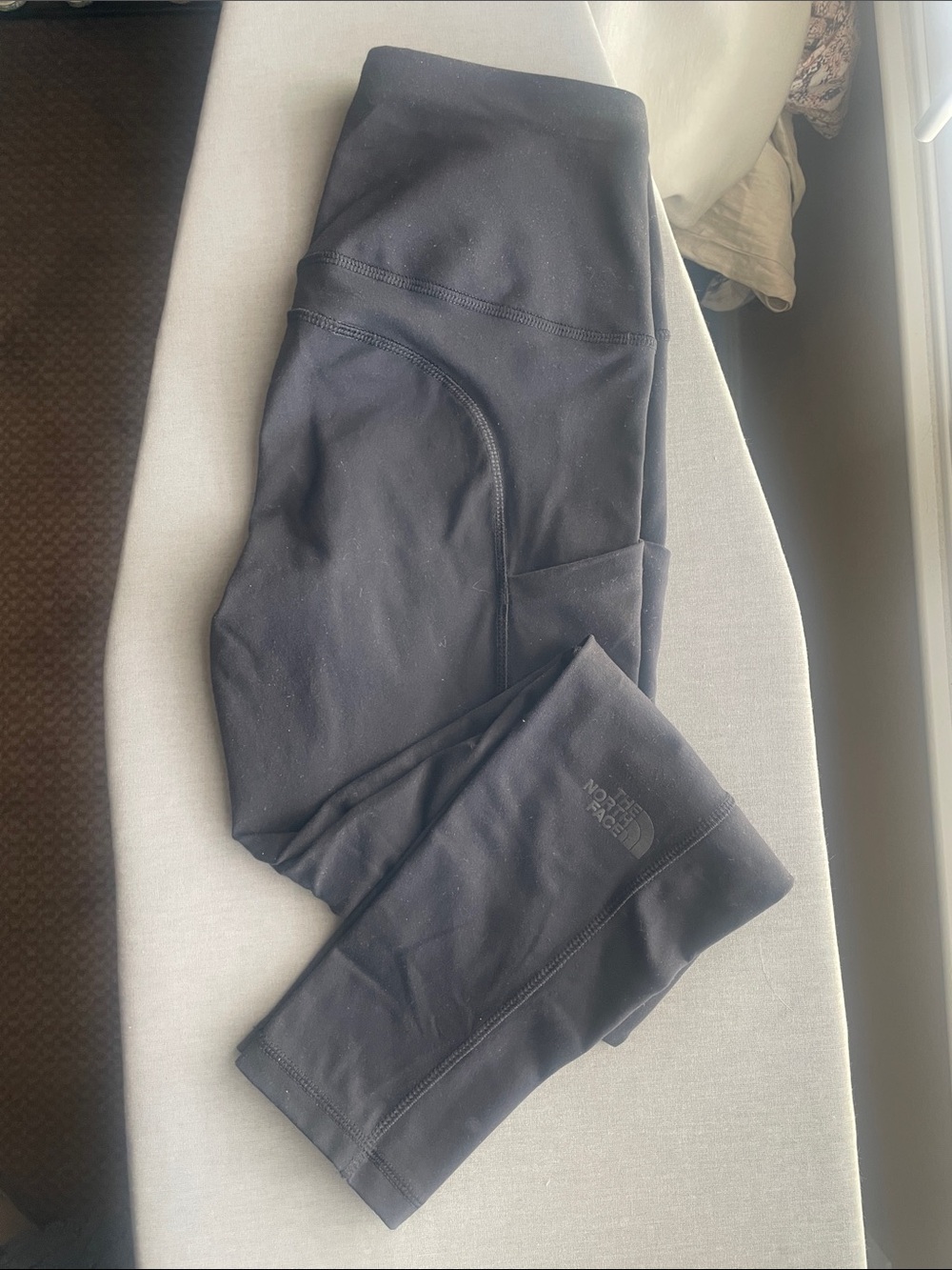 The North Face Black Women’s Performance Leggings Size M